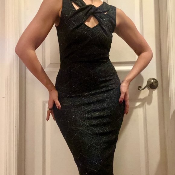 Old Hollywood style pencil dress ✨ - Picture 2 of 3